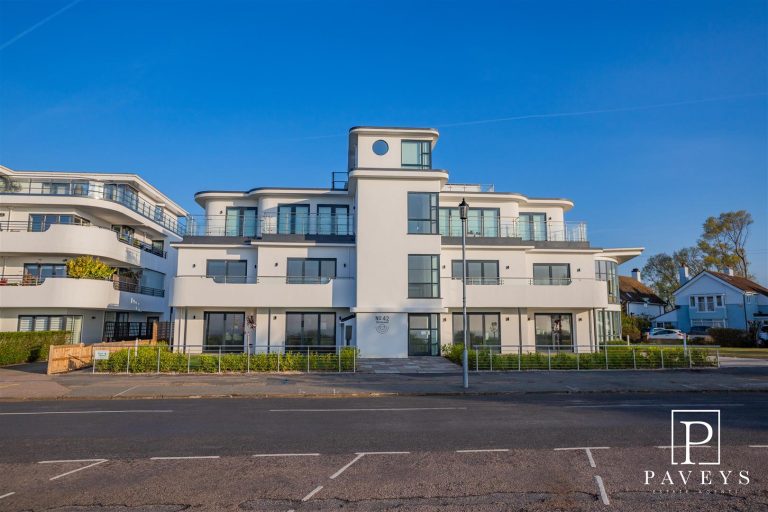 The Esplanade, Frinton-On-Sea